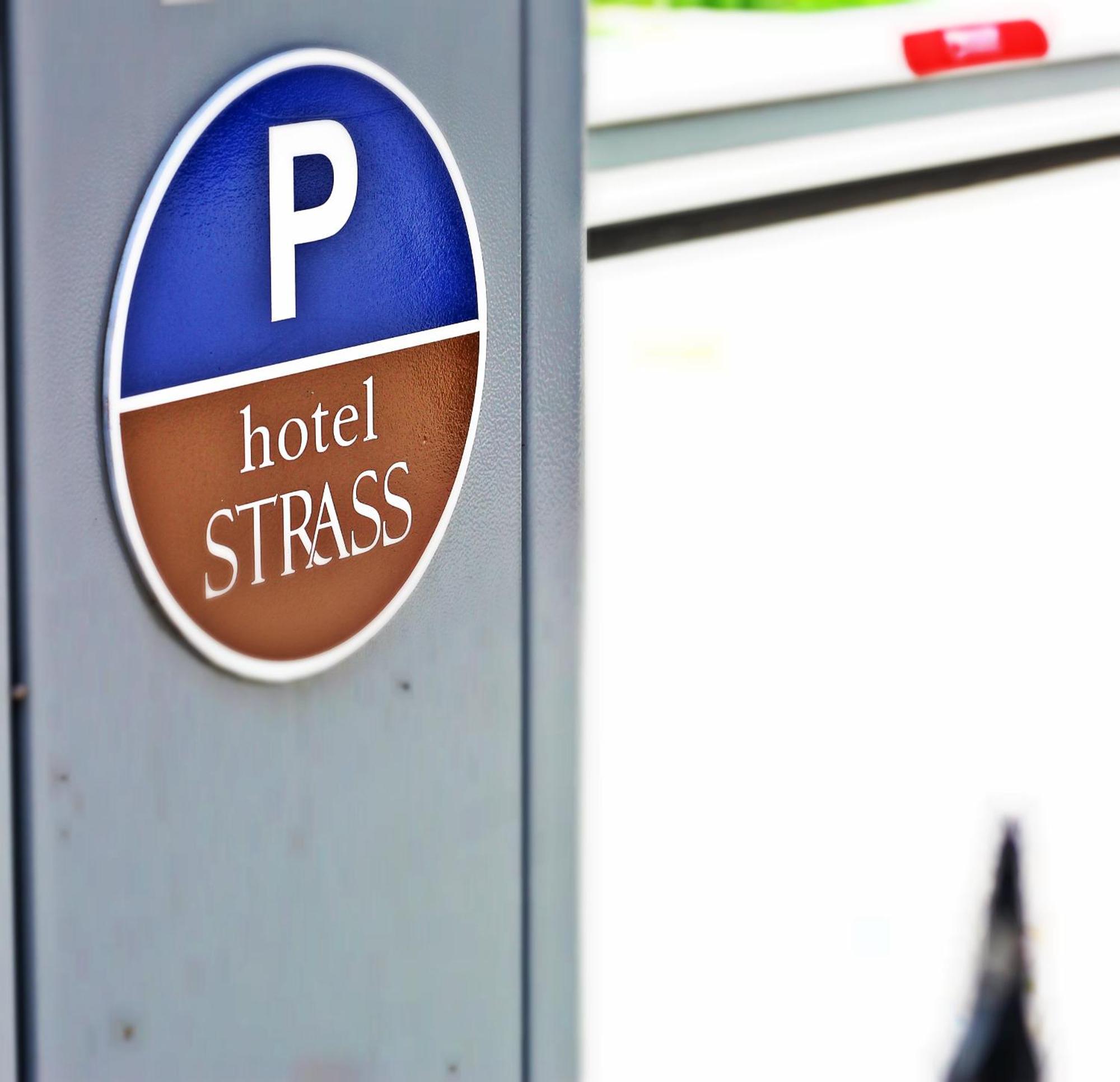 Strass 3* Παραλία