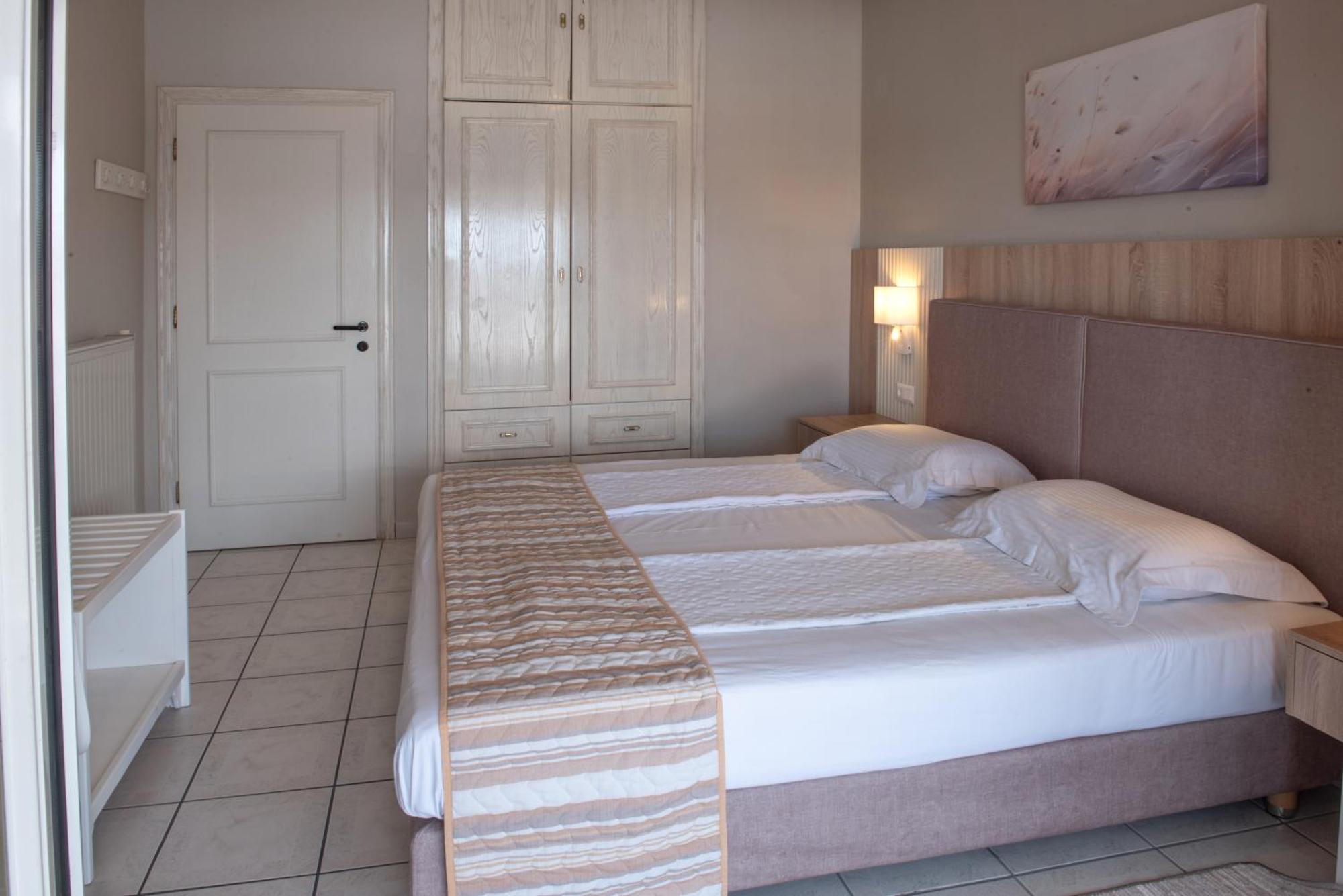 Hotel Strass 3*