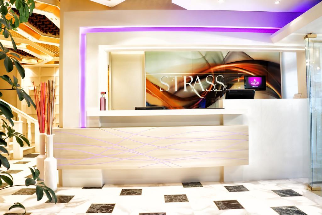 Strass 酒店